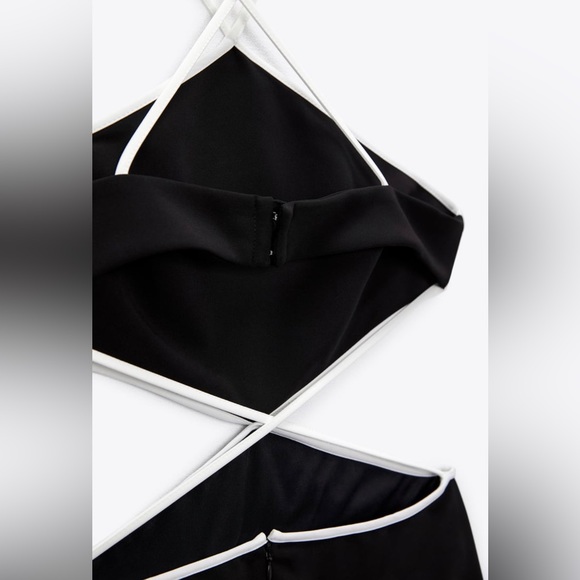 COPY - Black&white cutout halter dress - Picture 6 of 12